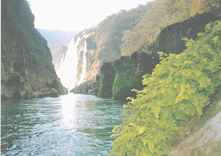 La Cascada De Tamul